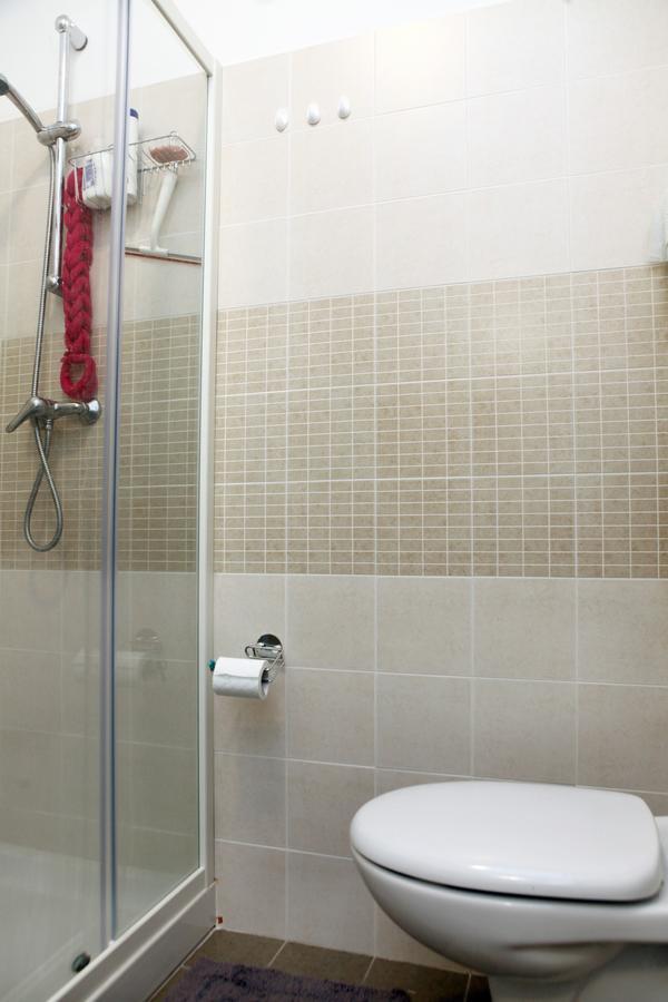 Charming San Simon Beach Apartment Jn Izola Bagian luar foto